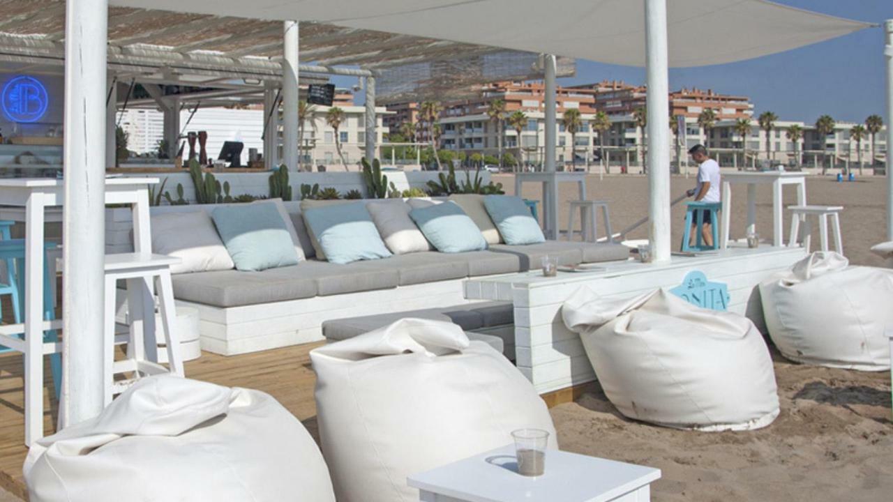 Cool Loft Malvarrosa Beach Valencia Bagian luar foto
